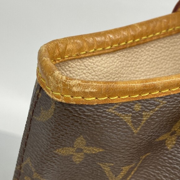 LOUIS VUITTON Authentic Brown Monogram Tote Bag - Picture 8 of 14